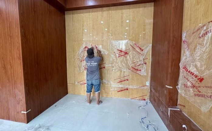 Bảo quản tấm ốp tường vân gỗ Bảo quản tấm ốp tường vân gỗ