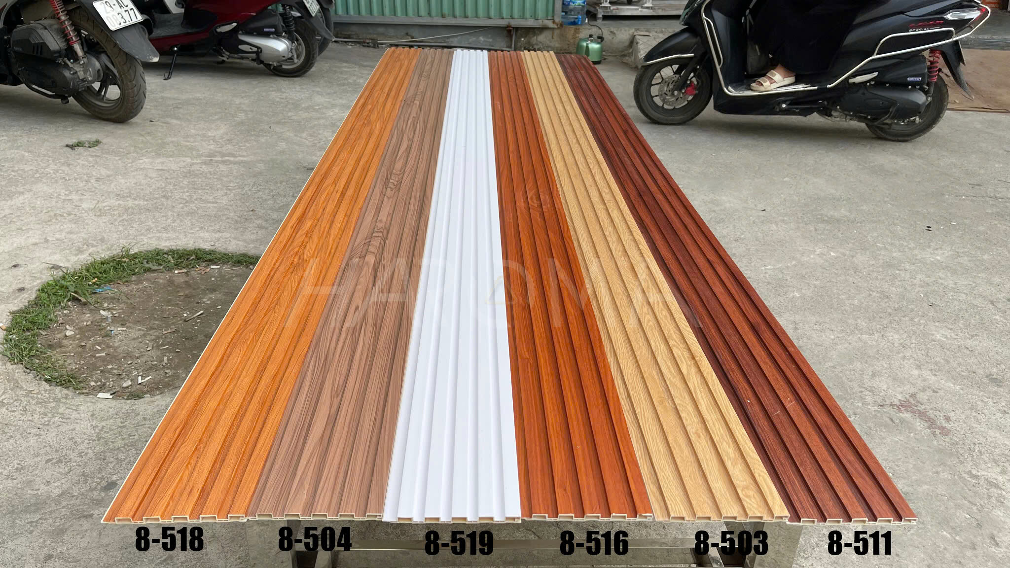 lam sóng nhựa trang trí tường