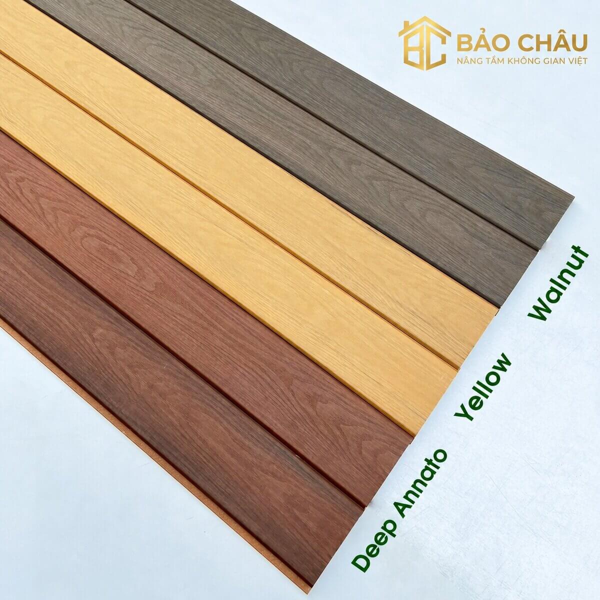Bề mặt tấm ốp lam sóng ngoài trời phủ Alsa chống tia UV