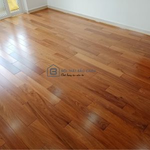 Sàn Gỗ Căm Xe