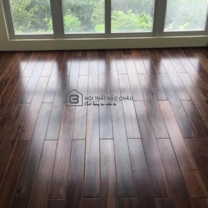 sàn gỗ chiu liu
