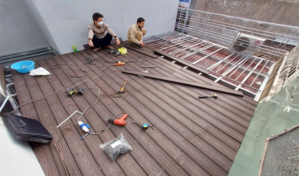sàn gỗ nhựa ngoài trời ban công