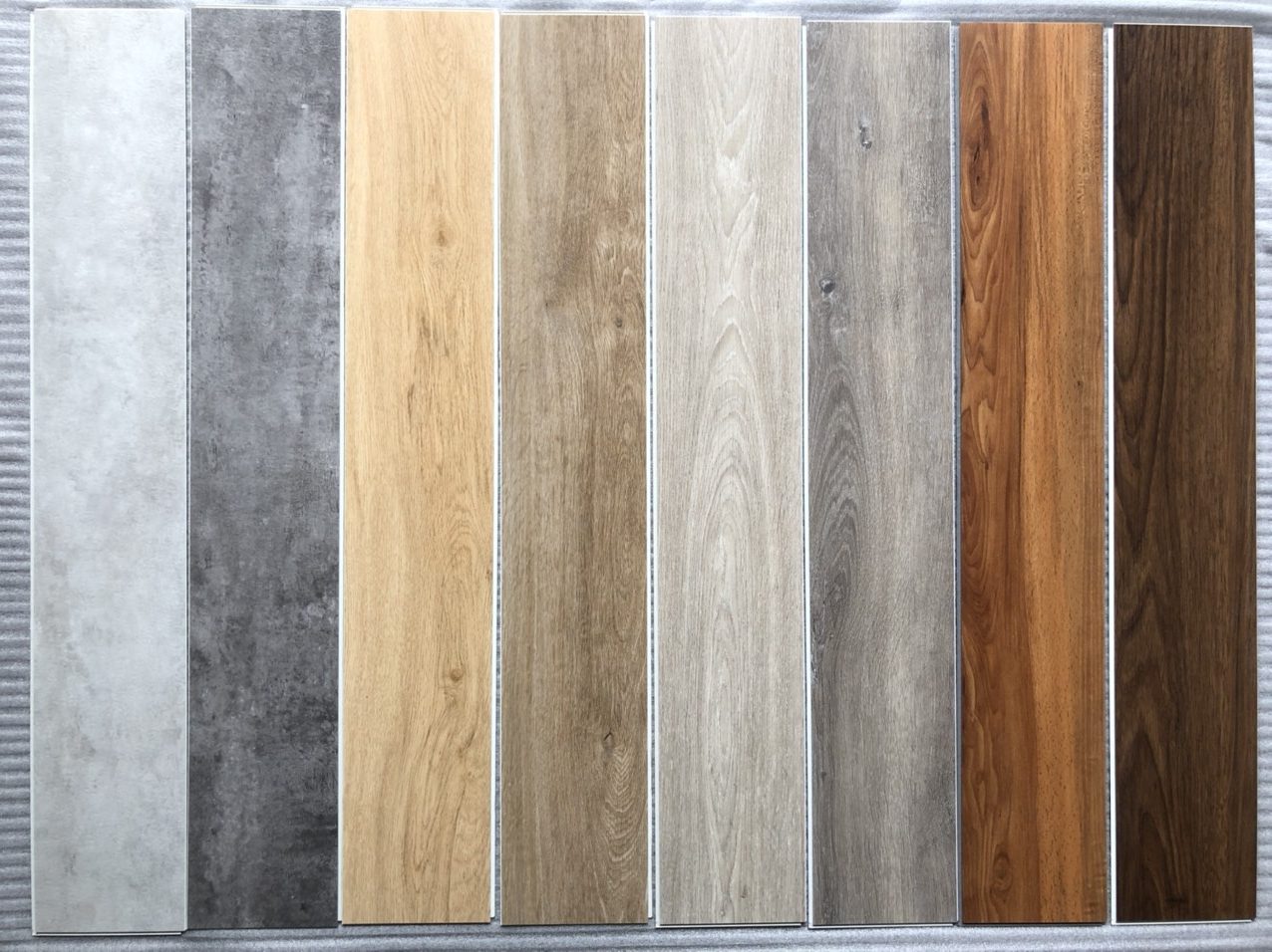 sàn nhựa hèm khóa vân gỗ