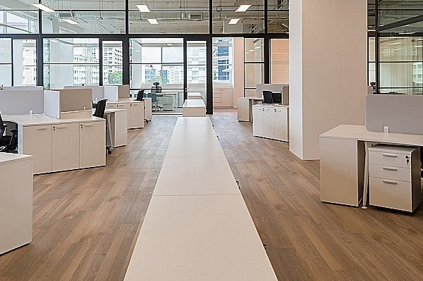 sàn nhựa SPC văn phòng