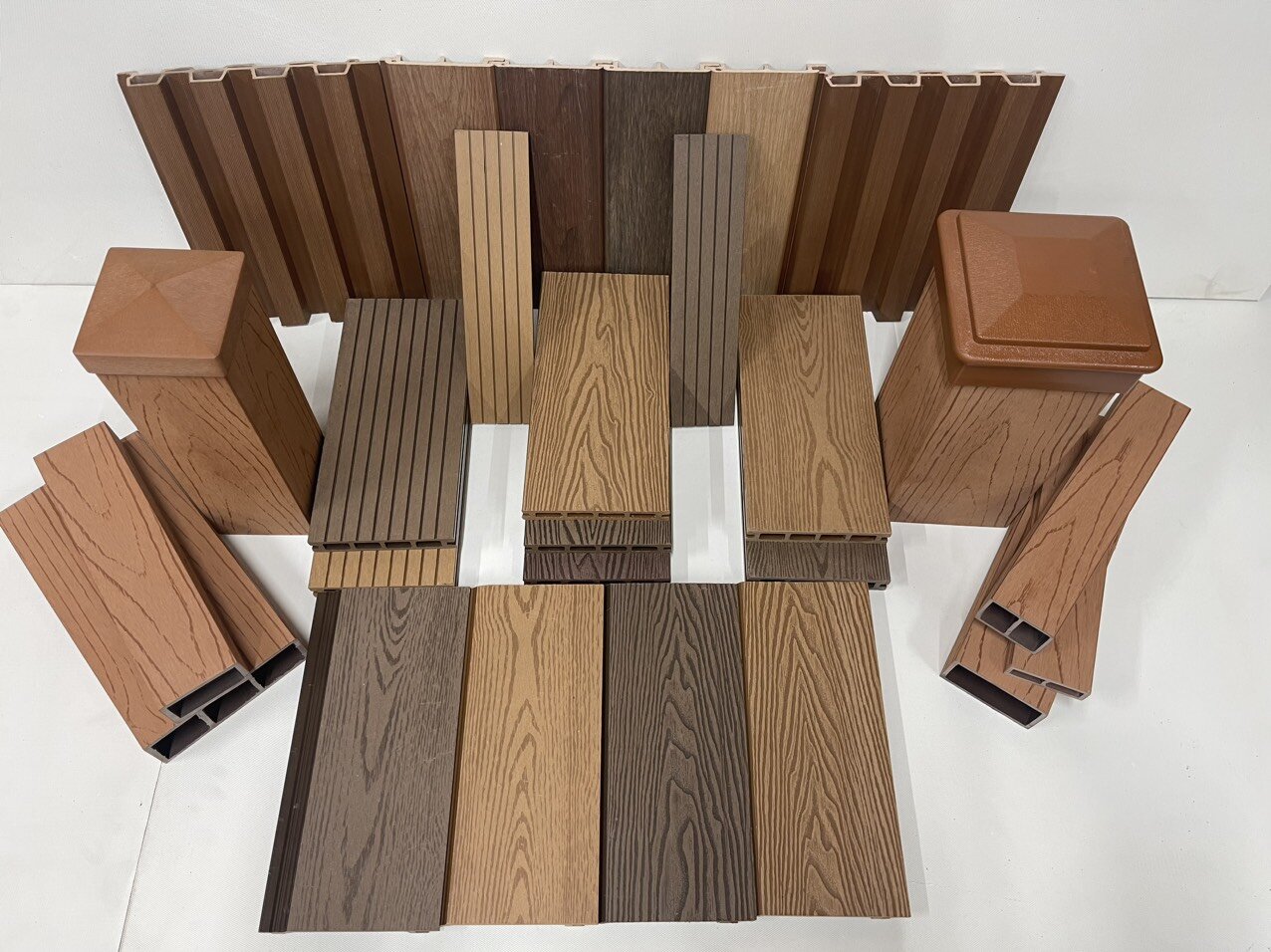 tấm ốp ngoài trời giả gỗ