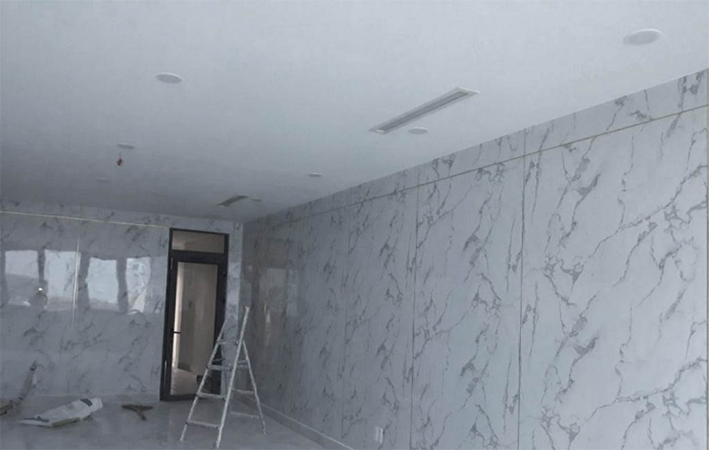 Thi công tấm ốp tường PVC