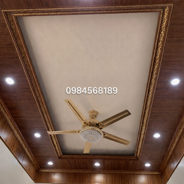 Trần Nhựa Nano Hai Cấp TBC07